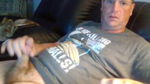 Snapshot of lovetocum37 chatting on October 6, 3:33 am lovetocum37 online show from October 6, 3:33 am