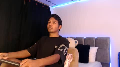 Luca Vegas online show from June 11, 2:44 am
