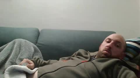 Luca online show from February 5, 8:49 pm