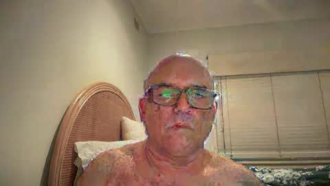 lucas10004 online show from February 2, 10:13 am