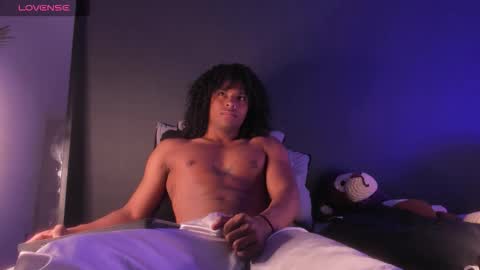 Snapshot of lucas_eevans07 chatting on October 20, 1:09 am   online show from October 20, 1:09 am
