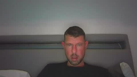 Come Chill With Me  online show from January 13, 10:45 pm