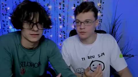 lucas_long_ online show from October 1, 1:04 pm