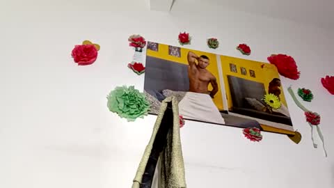 Daniel online show from November 15, 9:28 pm