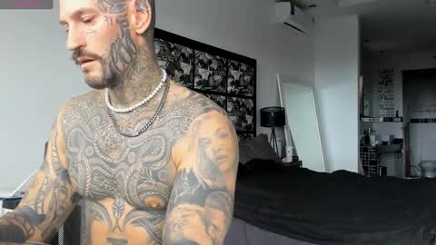 lucasexclusive online show from December 29, 5:31 am