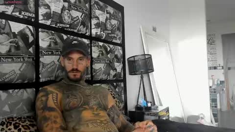 lucasexclusive online show from March 11, 5:38 am