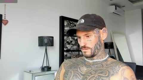 lucasexclusive online show from January 14, 3:22 am