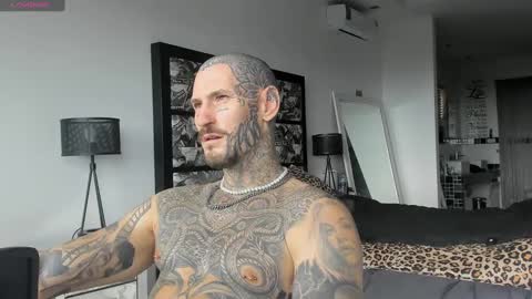 lucasexclusive online show from December 10, 4:24 am