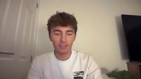 Lucian online show from November 7, 6:22 pm