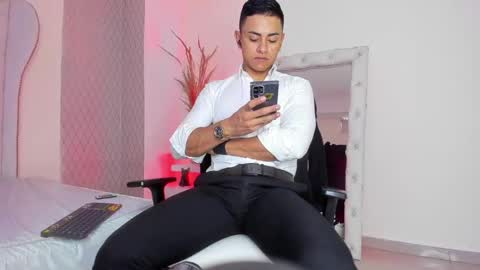 Leo online show from April 15, 12:49 pm