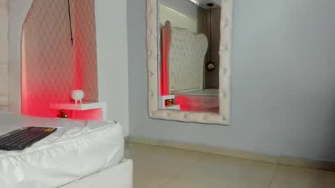 Leo online show from February 18, 12:14 pm