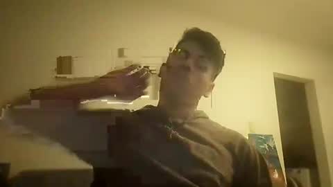 Snapshot of luckbcrod chatting on October 10, 6:40 am Roddycock online show from October 10, 6:40 am