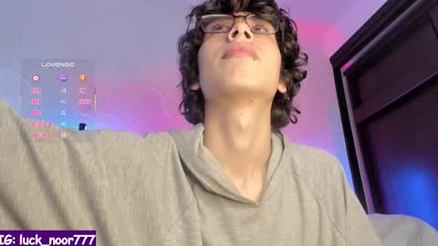 Noor online show from February 26, 3:13 pm