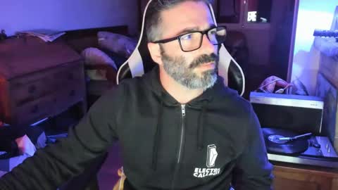 Lucky online show from February 25, 8:10 pm