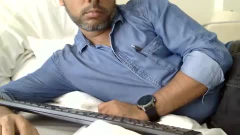 luckyfinalone online show from November 3, 3:25 pm