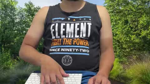 Luh Fer Bi online show from February 8, 3:01 am