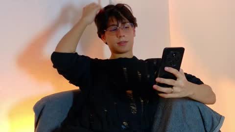 Lui online show from March 8, 3:21 am