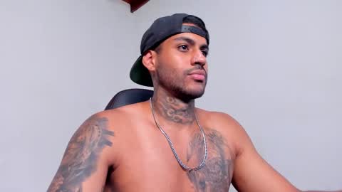 Luigi Vitale online show from October 5, 1:42 am