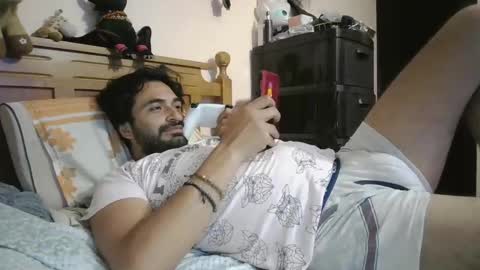 luismiastarot online show from November 6, 5:21 am