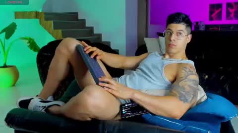 Lukas Green online show from June 19, 8:46 pm