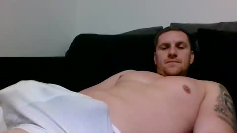 luke5t online show from December 17, 6:58 pm