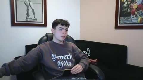lukeboyce online show from May 29, 1:59 am