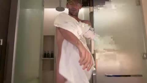 MR. Luke Gunn online show from October 10, 11:08 pm