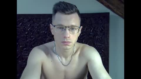 Andrew independent model 2000-0000 CET daily online show from January 14, 10:57 pm