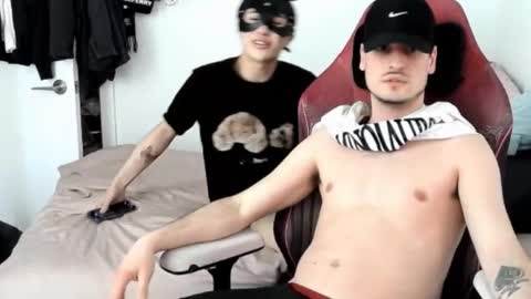 IM STRAIGHT  Only Fans lumiifundz online show from April 8, 6:38 pm