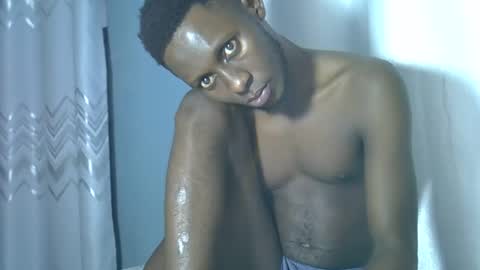 Snapshot of lunalove22_ chatting on October 24, 3:08 am lunalove22_ online show from October 24, 3:08 am