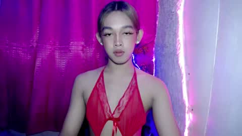 lunarmaxxx online show from July 27, 5:53 pm