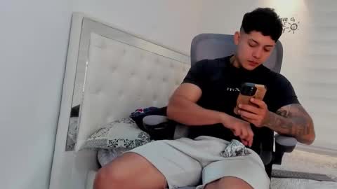 Lunay online show from February 24, 11:27 pm