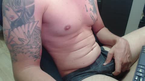 lushboy90 online show from January 11, 9:26 am