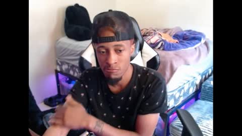 LUST online show from September 19, 6:41 pm