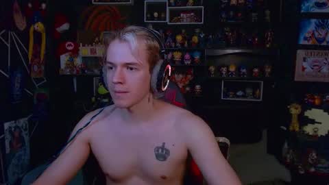 lustymatt online show from October 2, 2:59 am