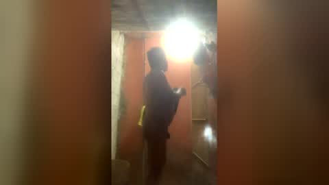 luuis12 online show from March 11, 2:51 am