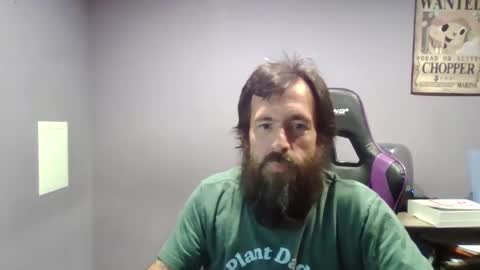 Snapshot of luv2likslit611455 chatting on September 13, 9:10 am Luv2likslit online show from September 13, 9:10 am