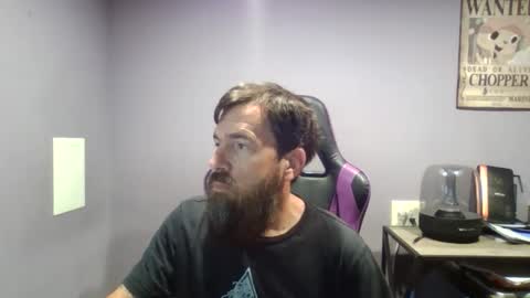 Snapshot of luv2likslit611455 chatting on October 14, 7:59 am Luv2likslit online show from October 14, 7:59 am