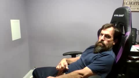 Snapshot of luv2likslit611455 chatting on October 25, 9:00 am Luv2likslit online show from October 25, 9:00 am