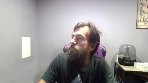 Snapshot of luv2likslit611455 chatting on September 14, 10:50 am Luv2likslit online show from September 14, 10:50 am