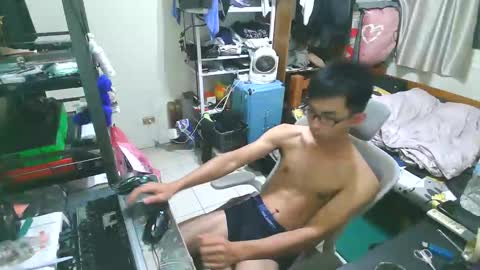 lvoe810930 online show from May 30, 7:36 pm