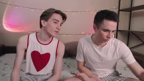 KennyEliot online show from March 2, 6:24 pm