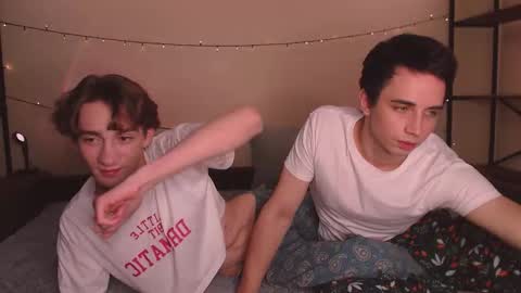 KennyEliot online show from October 1, 6:45 pm