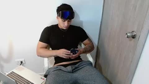 MICHAEL online show from March 13, 4:42 am