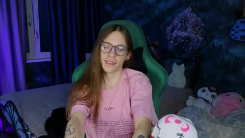 m1shq online show from April 1, 2:57 am