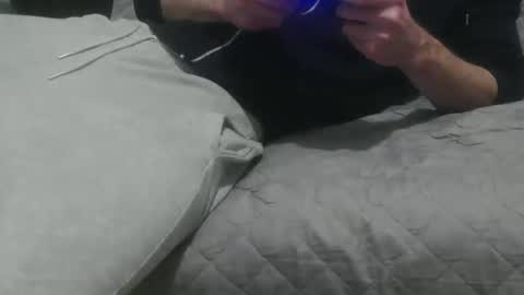 m4dh4tter24 online show from December 7, 9:00 pm