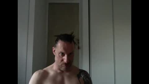 m4rduk online show from April 2, 5:21 pm