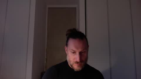 m4rduk online show from February 2, 2:58 pm