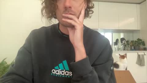 m9734 online show from April 15, 3:12 pm