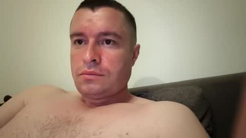 ma747047 online show from May 22, 9:42 pm